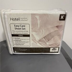 Hotel Collection Signature Easy Care Sheet Set - White